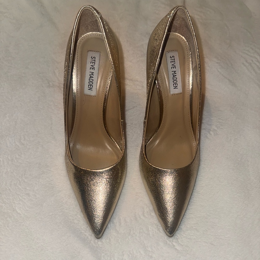 Steve Madden Metallic Gold Heels
